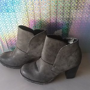 Bamboo Nubuck Chunky Mule Heel main image 1